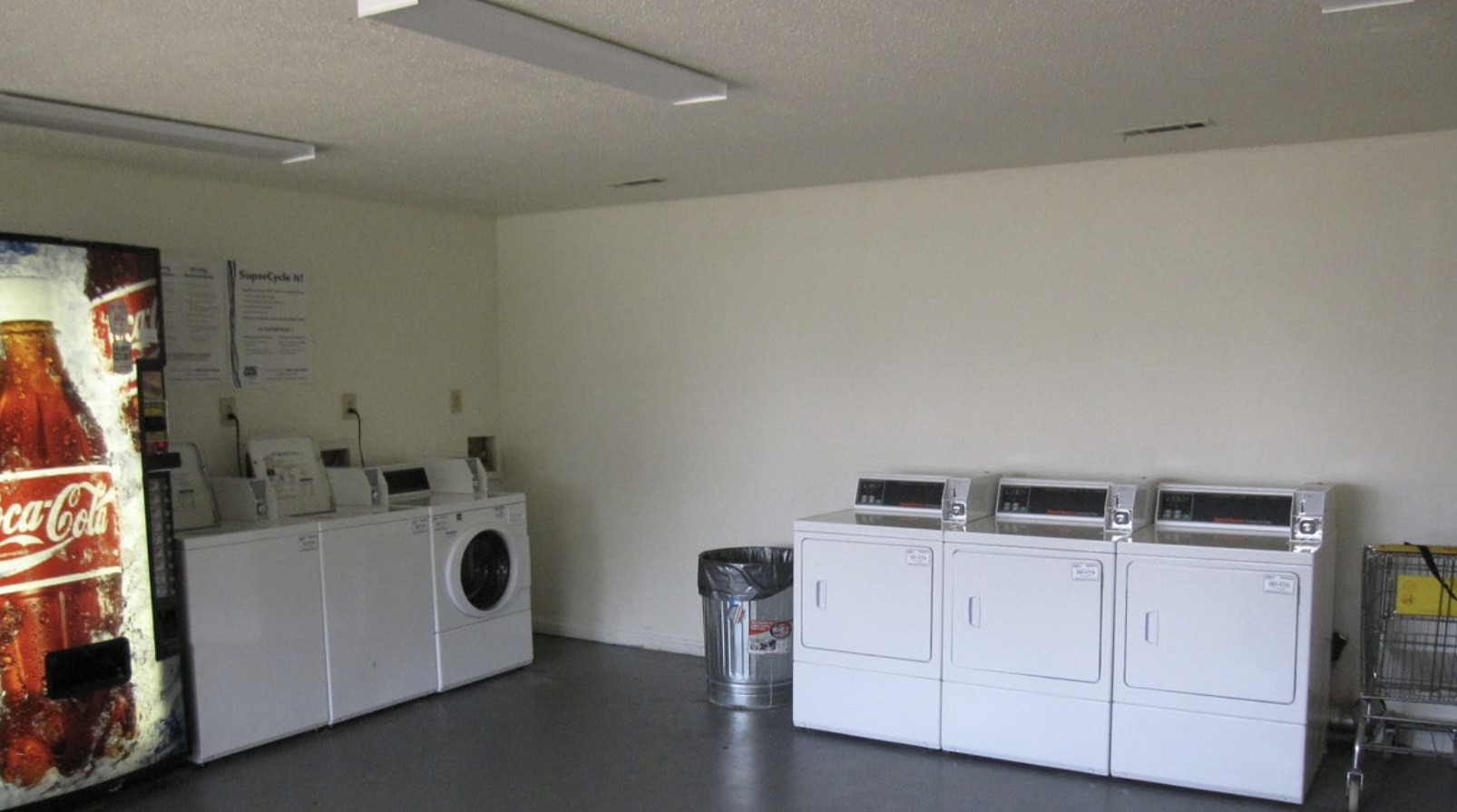 642 Coosa Road Other, AL 35956 - Photo 6 of 6 a utility room with dryer and washer