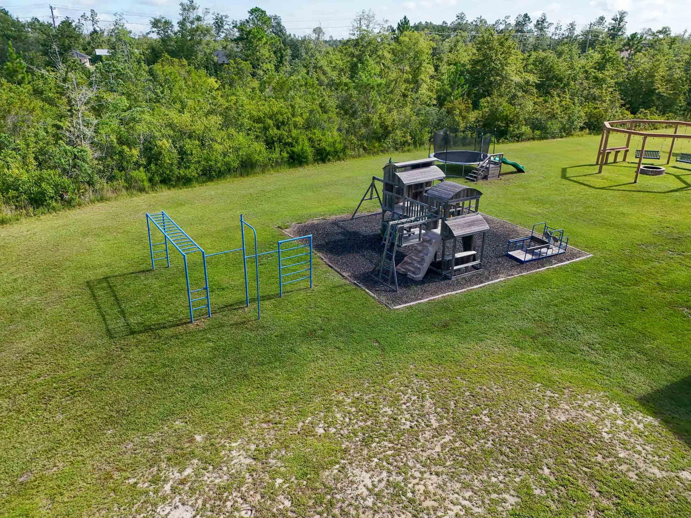 2750 Edwards Road Southport, FL 32409 - Photo 12 of 60 a view of a park with slide