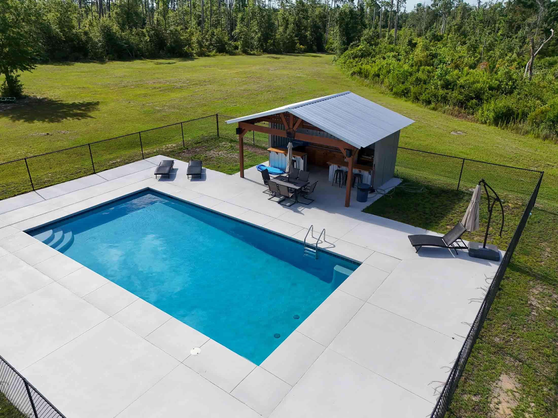 2750 Edwards Road Southport, FL 32409 - Photo 2 of 60 DJI_20240708092552_0005_D