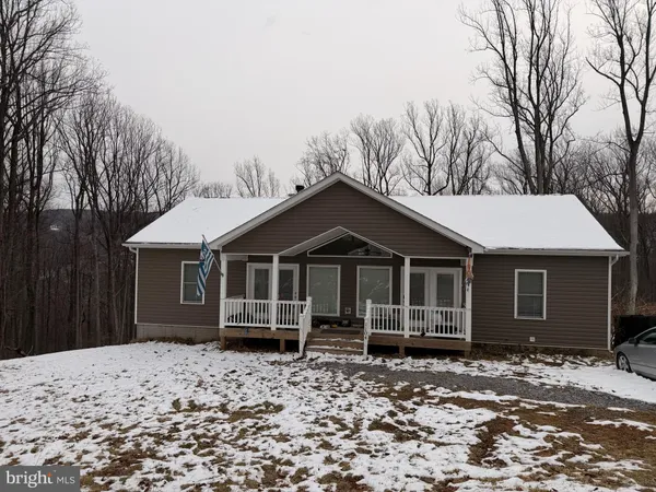 $474,900 | 1104 High Top Road, Linden, VA 22642