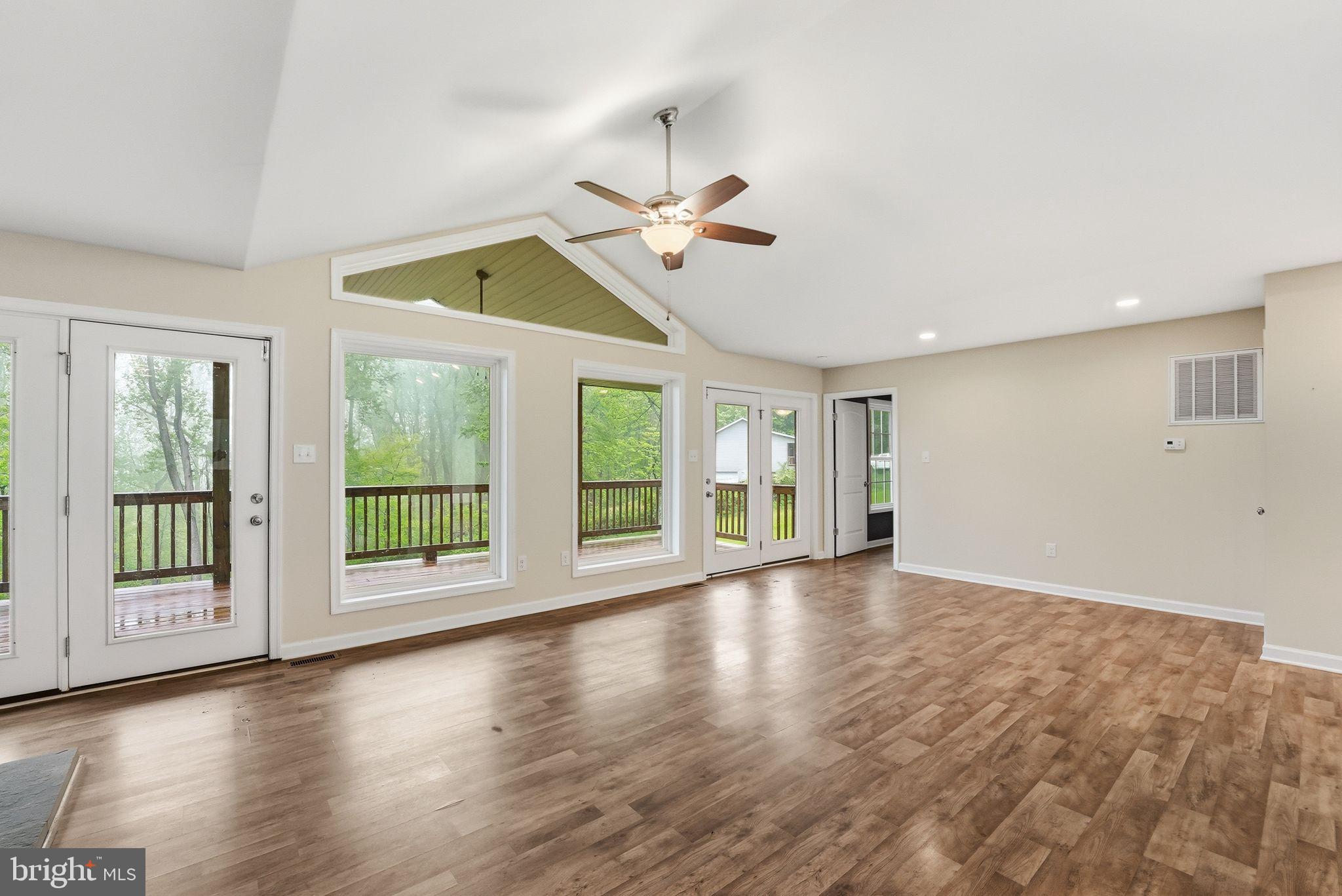 1104 High Top Road Linden, VA 22642 - Photo 23 of 47