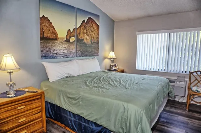 $129,900 | 1881 Mazo Manor Road, Unit I6, Lutz, FL 33558