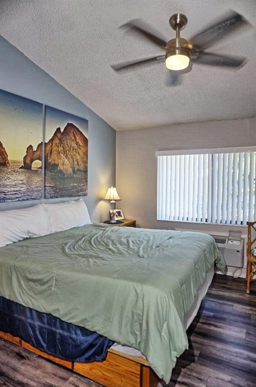 1881 Mazo Manor Road, Unit I6 Lutz, FL 33558 - Photo 19 of 36