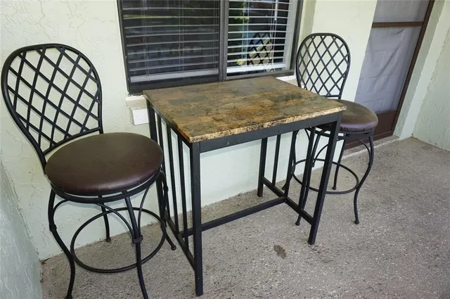 $129,900 | 1881 Mazo Manor Road, Unit I6, Lutz, FL 33558