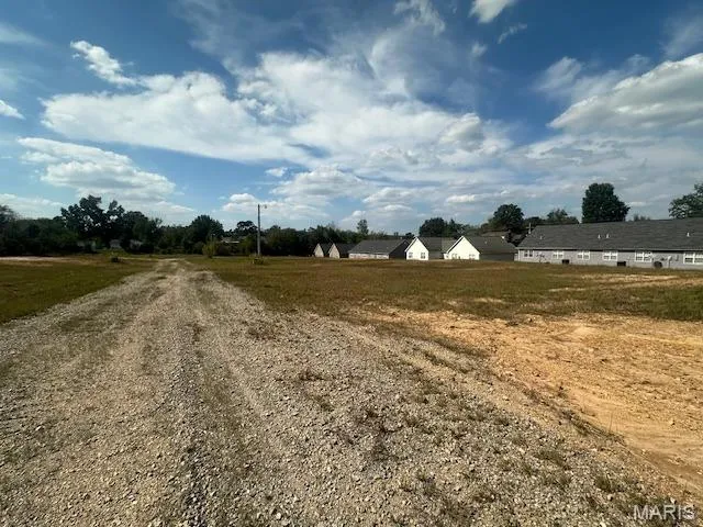 $325,000 | 5-29 Wilcox Road, Poplar Bluff, MO 63901