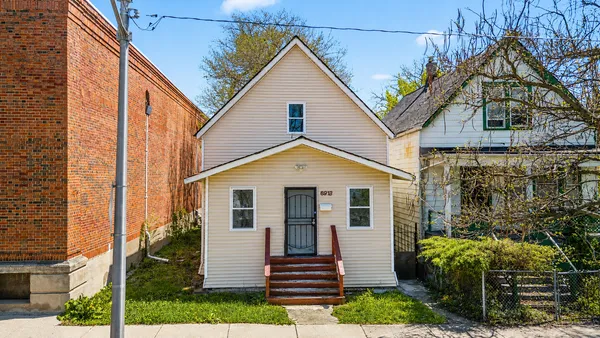$1,800 | 6913 South Throop Street, Chicago, IL 60636