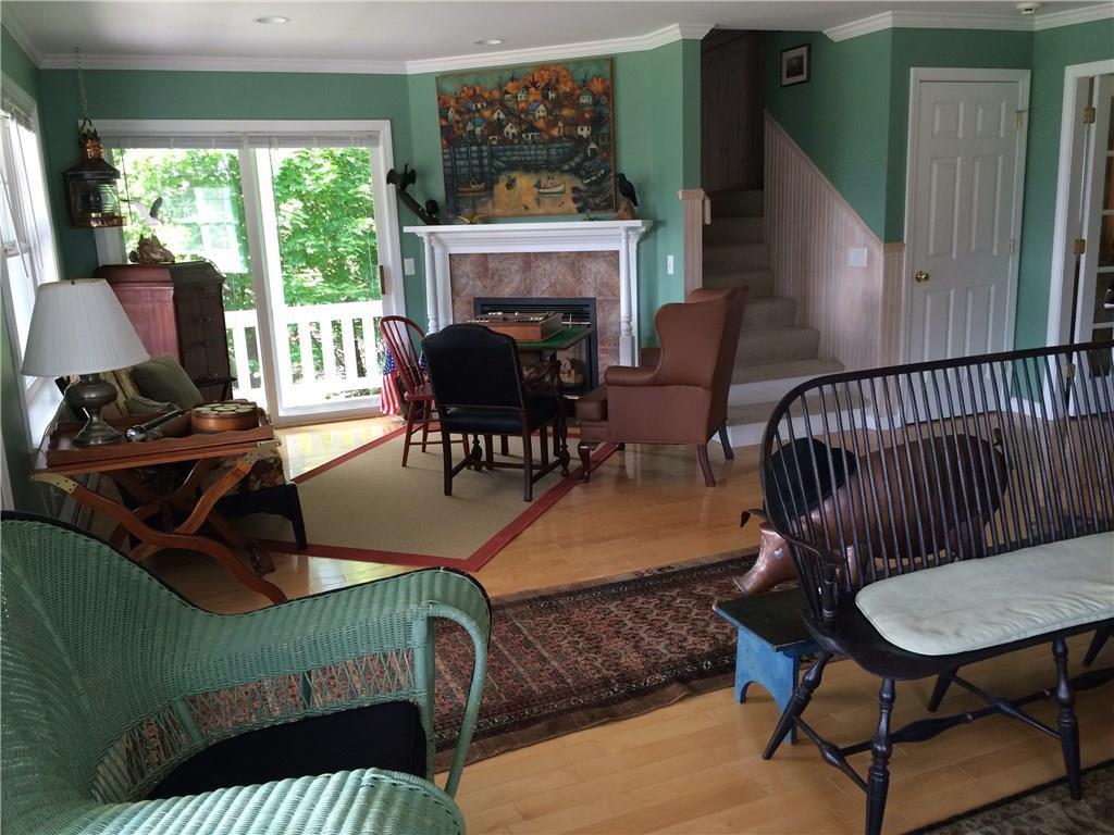 26 A Richardson Road, Unit 7 Bass Harbor, ME 04653 - Photo 6 of 16 living room