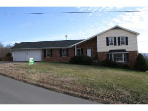 208 Old Siam Road Elizabethton, TN 37643 - Photo 1 of 10 Photo 1