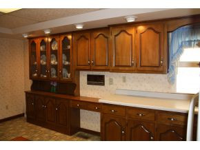 208 Old Siam Road Elizabethton, TN 37643 - Photo 6 of 10 Downstairs Kitchen