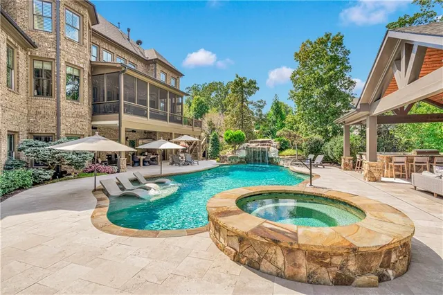 $2,275,000 | 1580 Bramble Bush Way, Suwanee, GA 30024