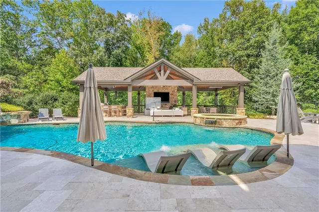 $2,275,000 | 1580 Bramble Bush Way, Suwanee, GA 30024