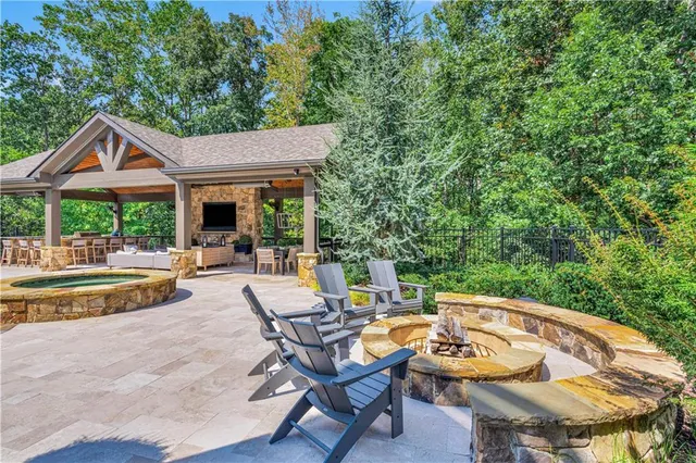 $2,275,000 | 1580 Bramble Bush Way, Suwanee, GA 30024