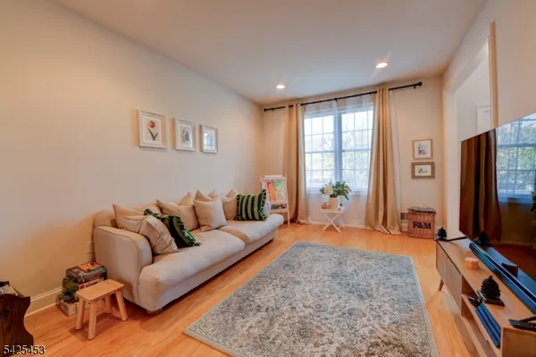 $6,500 | 26 Pine Lane, Springfield, NJ 07081