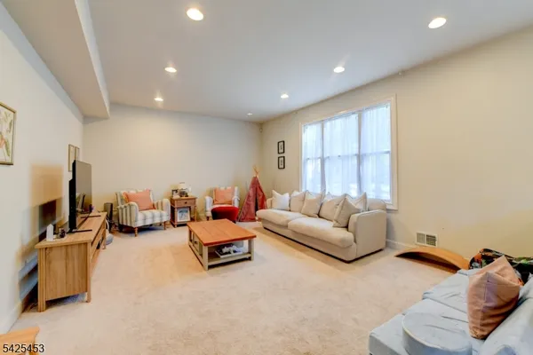 $6,500 | 26 Pine Lane, Springfield, NJ 07081