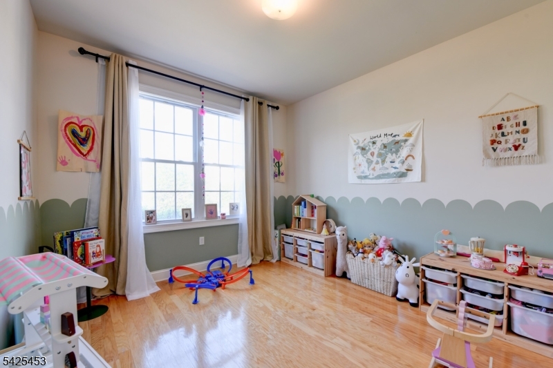 26 Pine Lane Springfield, NJ 07081 - Photo 9 of 20