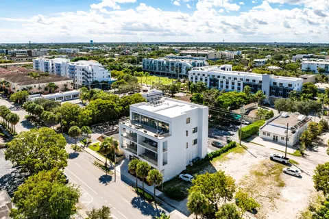 $1,300,000 | 246 Northeast 6th Avenue, Unit 201, Delray Beach, FL 33483