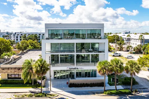 $1,300,000 | 246 Northeast 6th Avenue, Unit 201, Delray Beach, FL 33483