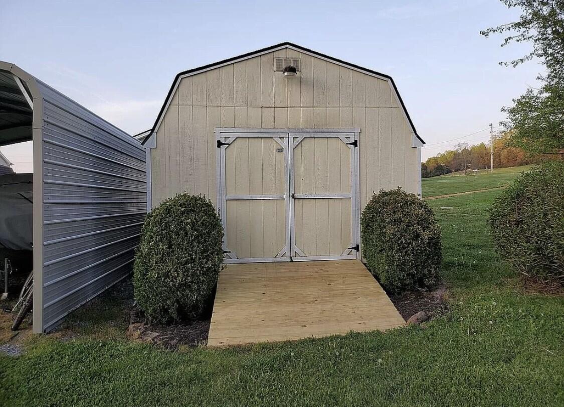 144 Huntland Road Jonesborough, TN 37659 - Photo 29 of 31 Outbuilding 2