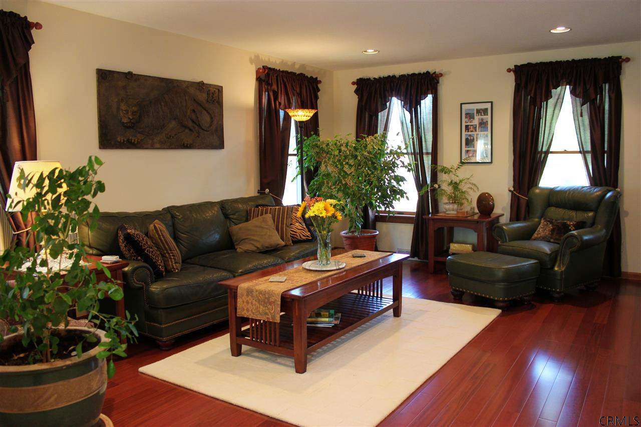With cherry floors.