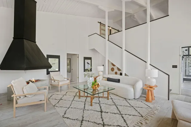 $2,450,000 | 2253 Las Canoas Road, Santa Barbara, CA 93105