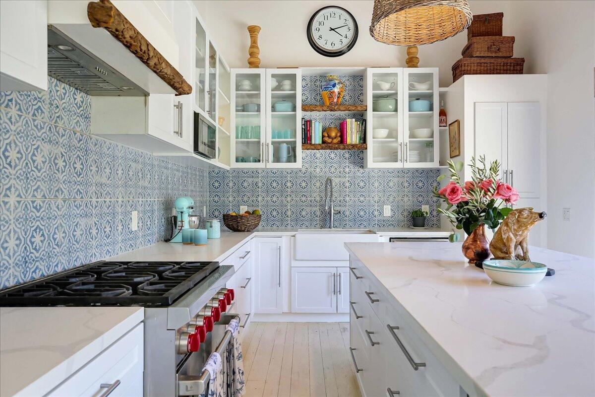 2253 Las Canoas Road Santa Barbara, CA 93105 - Photo 20 of 53 a kitchen with a white cabinets and stove