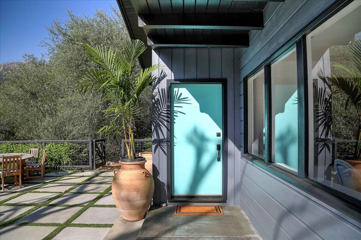 2253 Las Canoas Road Santa Barbara, CA 93105 - Photo 8 of 53 a view of a porch