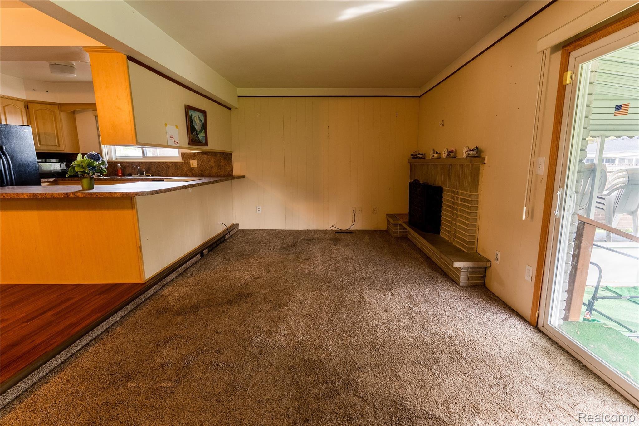 13528 Martin Road Warren, MI 48088 - Photo 15 of 22 RRP04971-HDR.jpg
