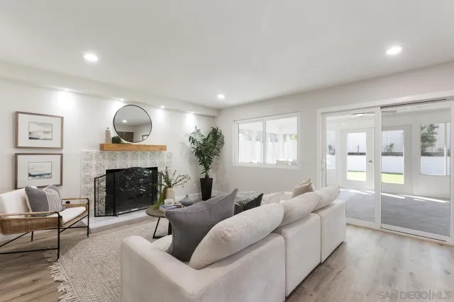 $1,574,999 | 8985 Talca Court, San Diego, CA 92129