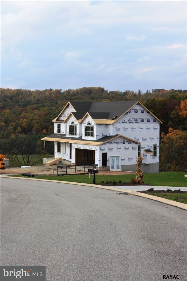 148 Fawn Hill Road, Unit 19 Hanover, PA 17331 - Photo 6 of 10 Gallery Image 6
