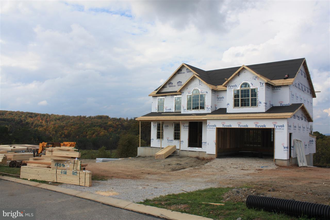 148 Fawn Hill Road, Unit 19 Hanover, PA 17331 - Photo 7 of 10 Gallery Image 7