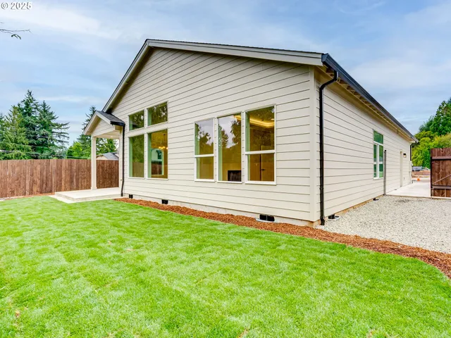 $709,900 | 11005 Northeast 55th Avenue, Vancouver, WA 98686