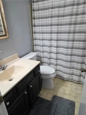 $1,775 | 15 Meadowview Terrace, Westerly, RI 02891