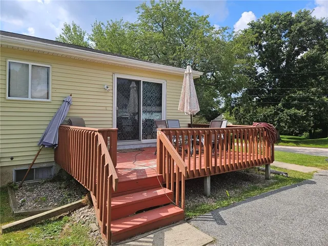 $1,775 | 15 Meadowview Terrace, Westerly, RI 02891