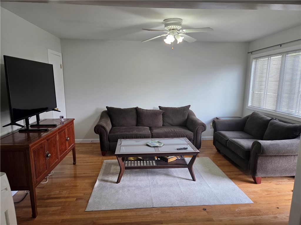 15 Meadowview Terrace Westerly, RI 02891 - Photo 9 of 17