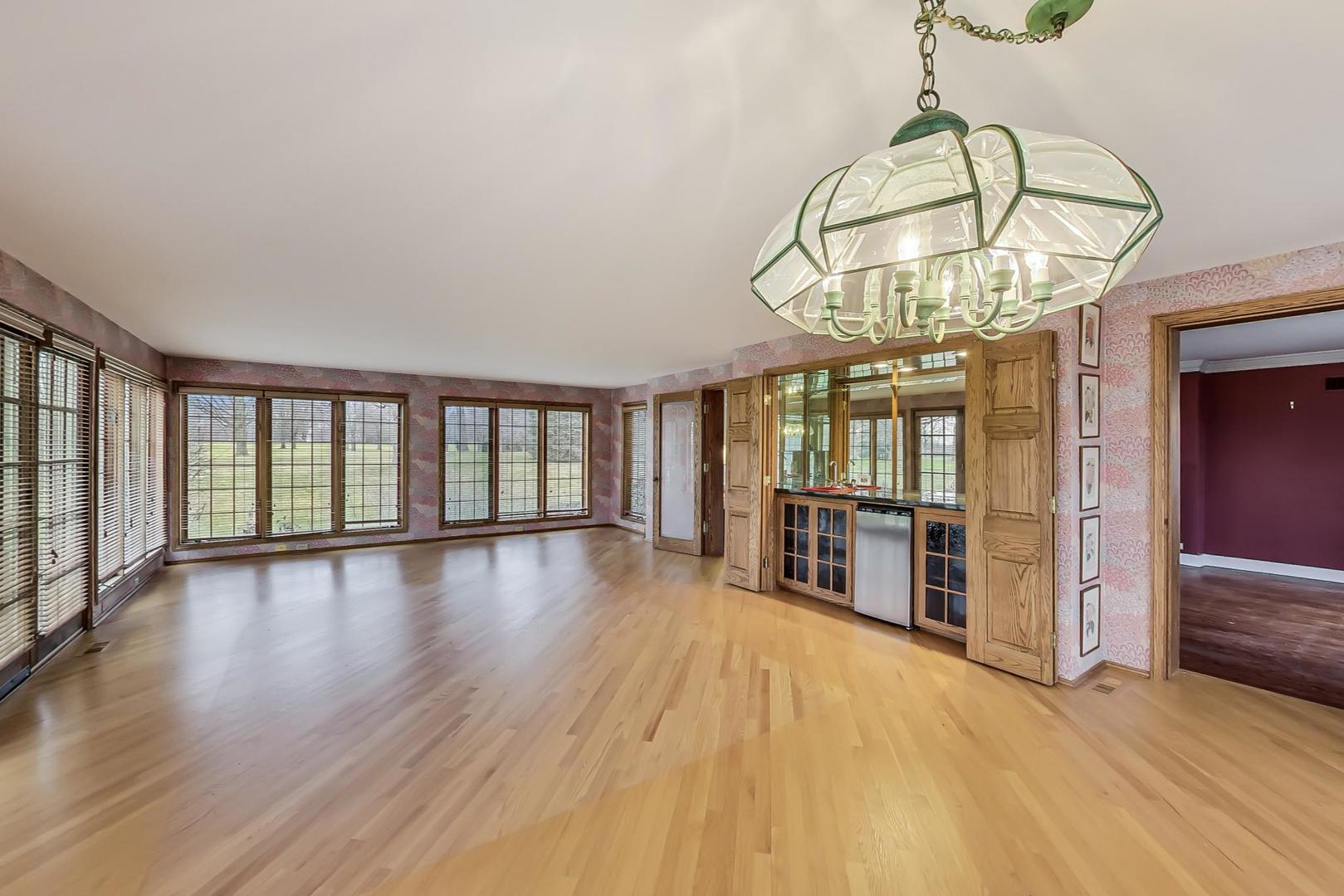 1545 Withorn Lane Inverness, IL 60067 - Photo 13 of 61 Gallery Image 13
