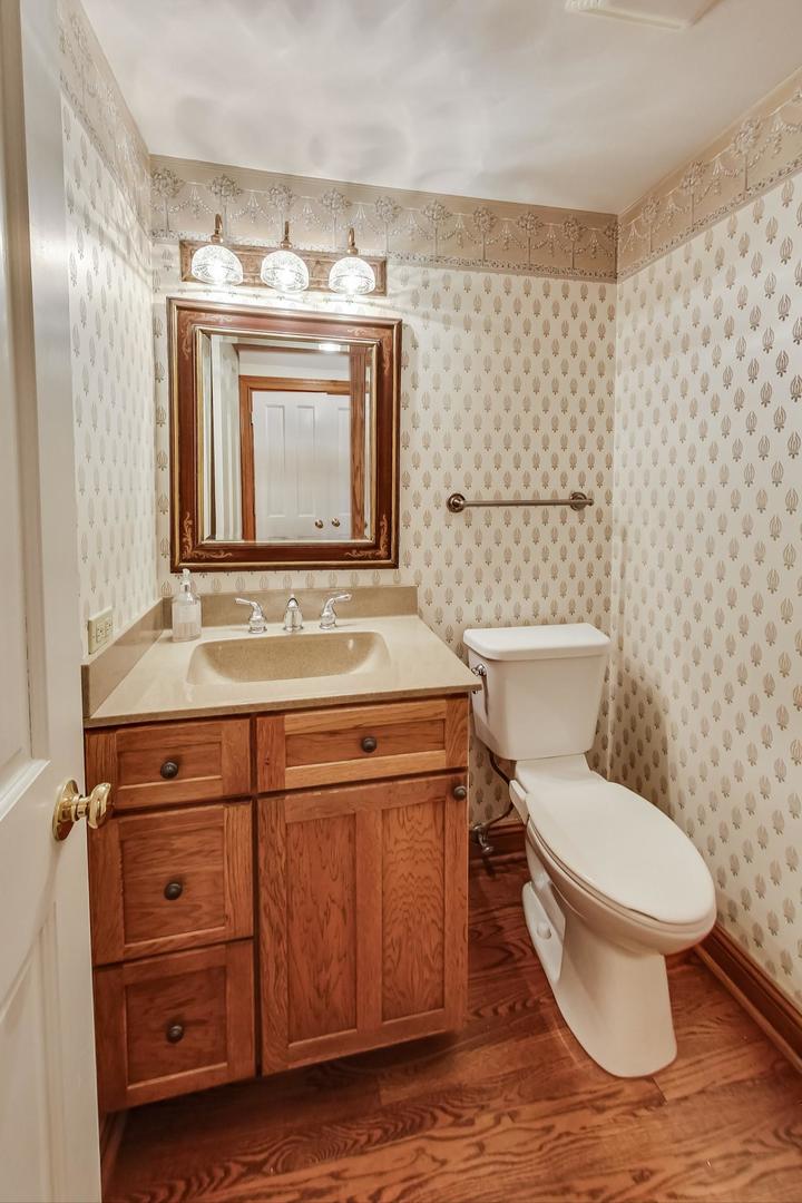 1545 Withorn Lane Inverness, IL 60067 - Photo 28 of 61 Gallery Image 28