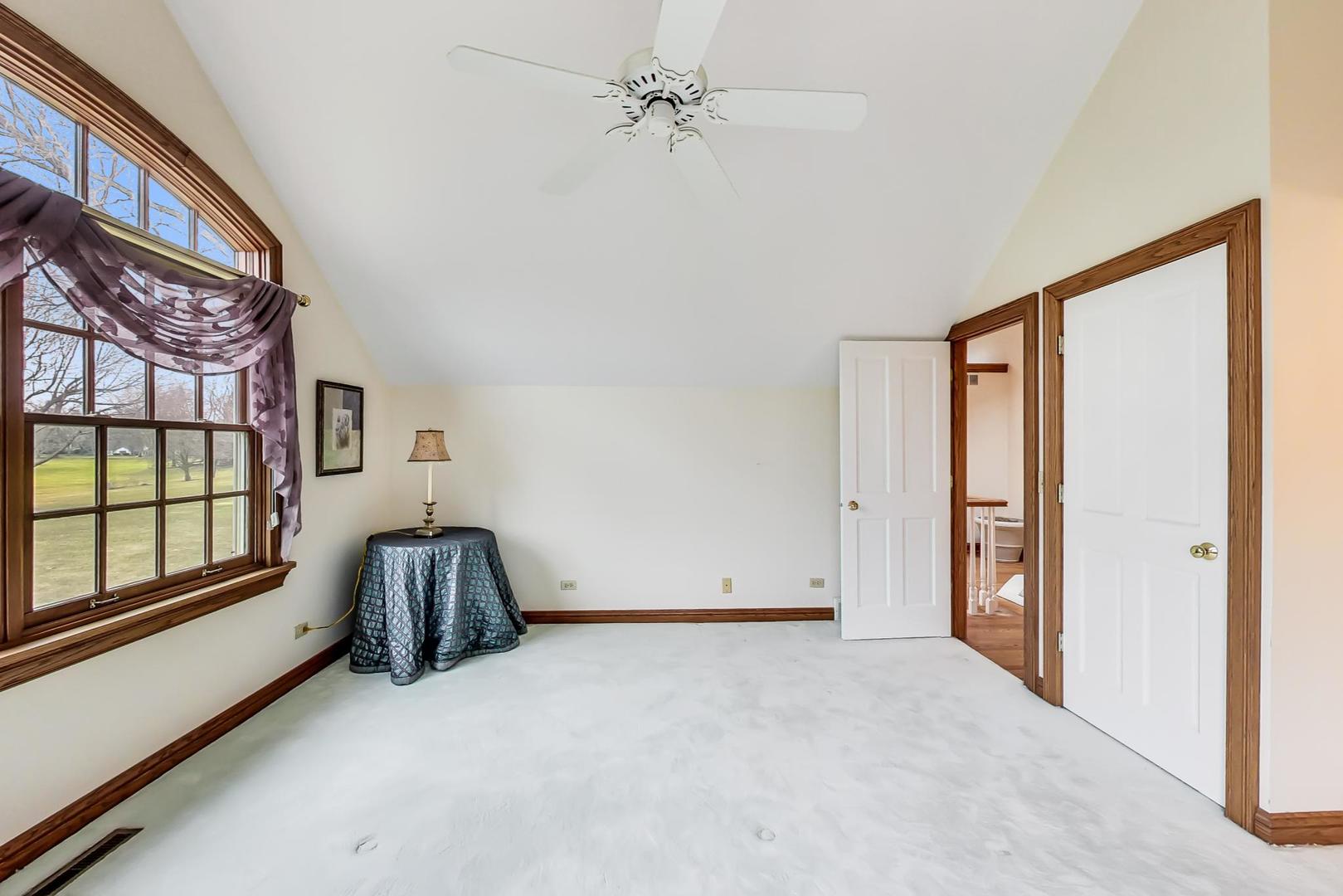1545 Withorn Lane Inverness, IL 60067 - Photo 38 of 61 Gallery Image 38