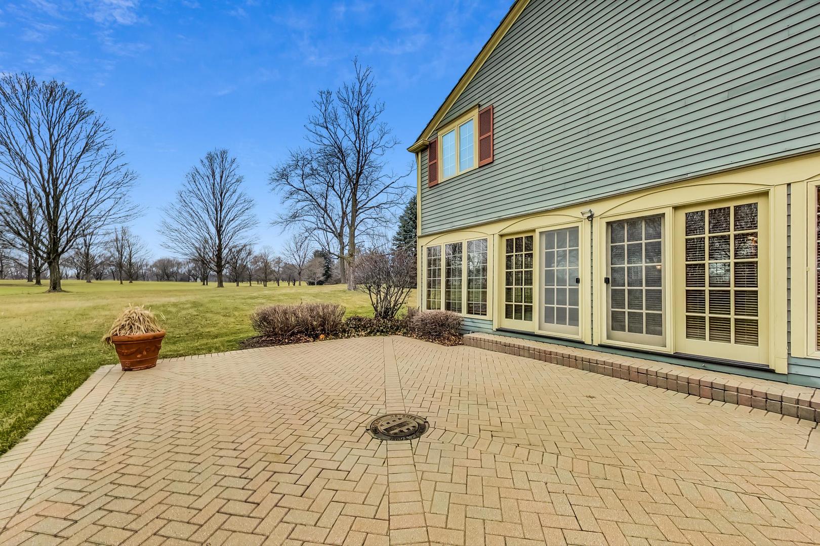 1545 Withorn Lane Inverness, IL 60067 - Photo 50 of 61 Gallery Image 50