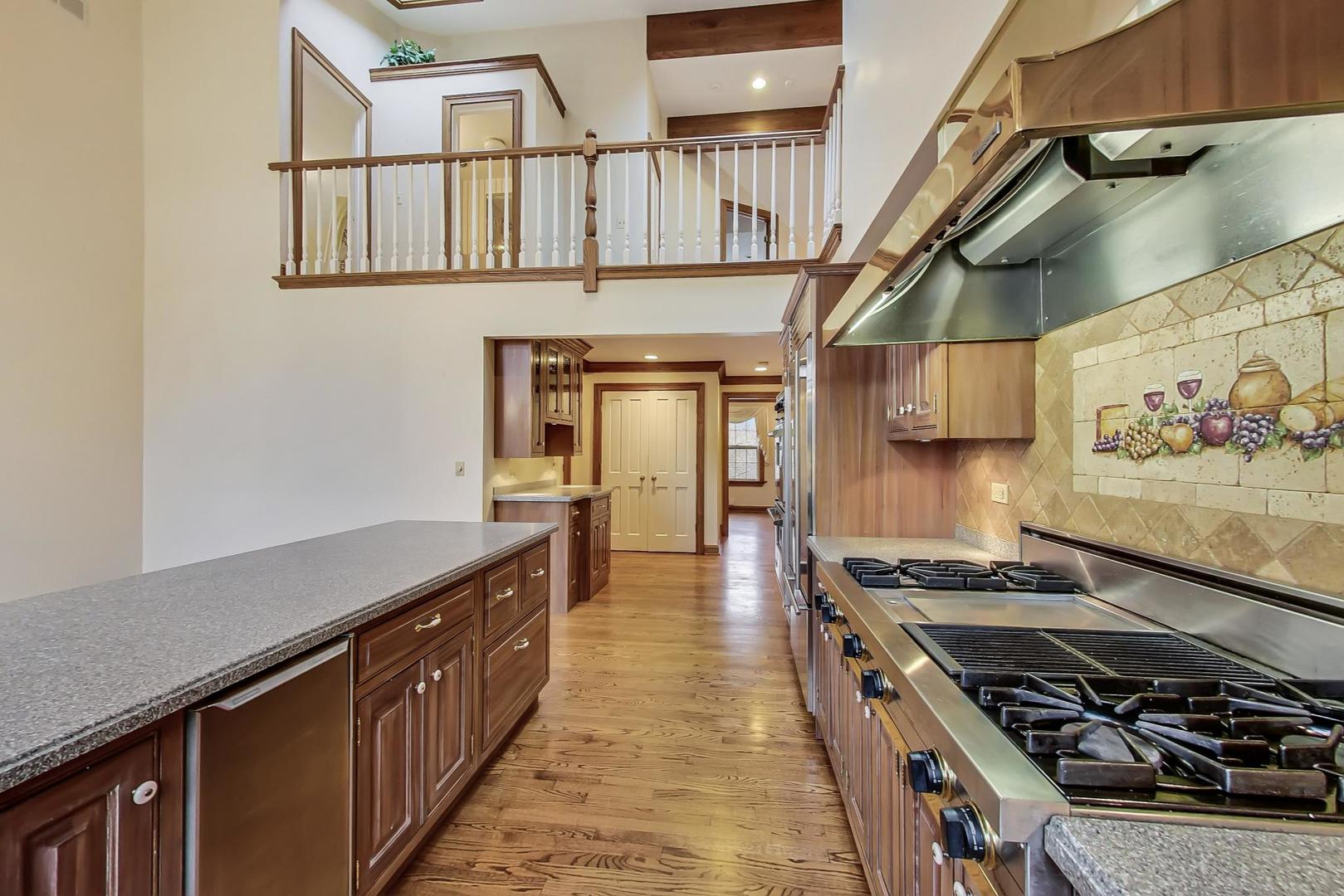 1545 Withorn Lane Inverness, IL 60067 - Photo 10 of 61 Gallery Image 10