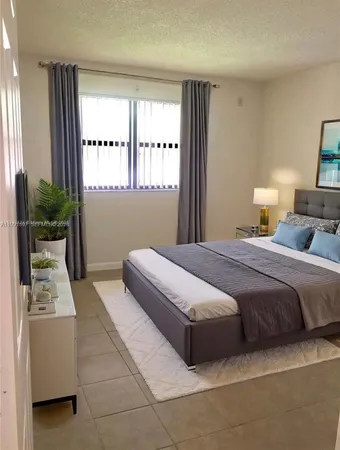 $1,700 | 7130 Northwest 179th Street, Unit 207, Hialeah, FL 33015
