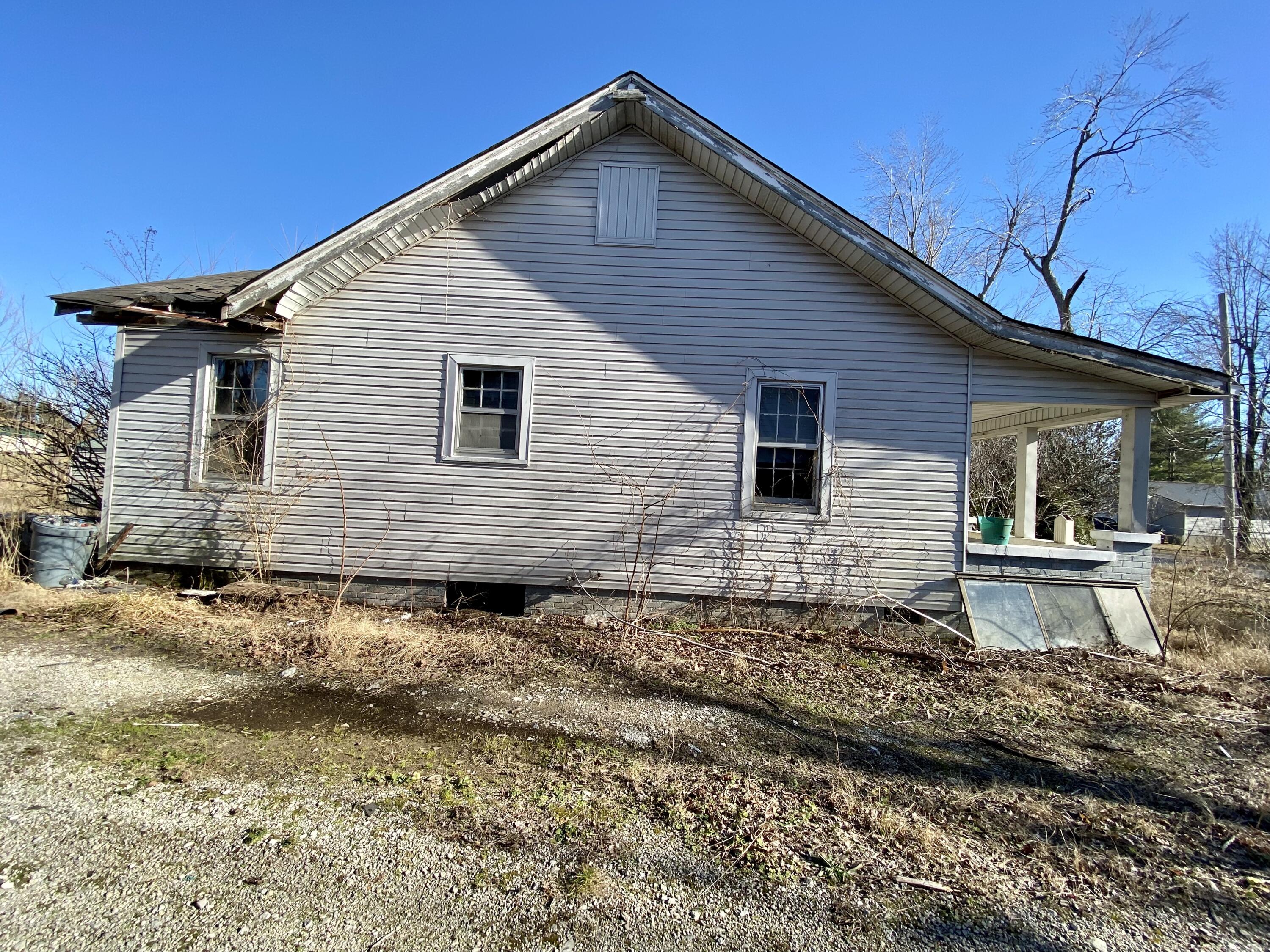 831 Hospital Road Dawson Springs, KY 42408 - Photo 2 of 10 IMG_4571