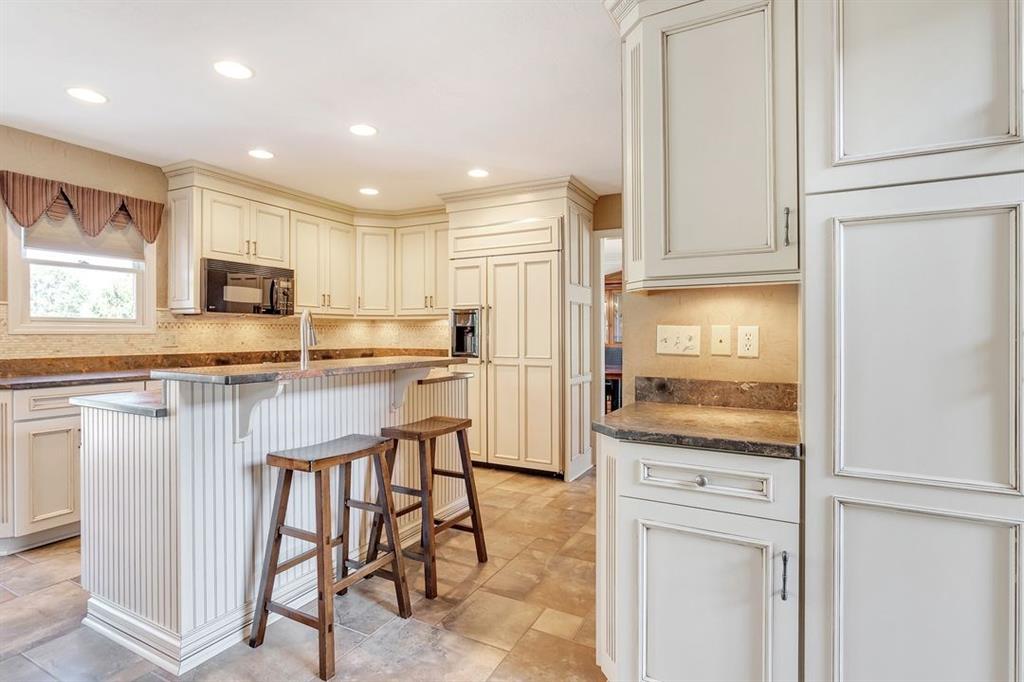 192 Pinkerton Road Wexford, PA 15090 - Photo 7 of 25 Gallery Image 7