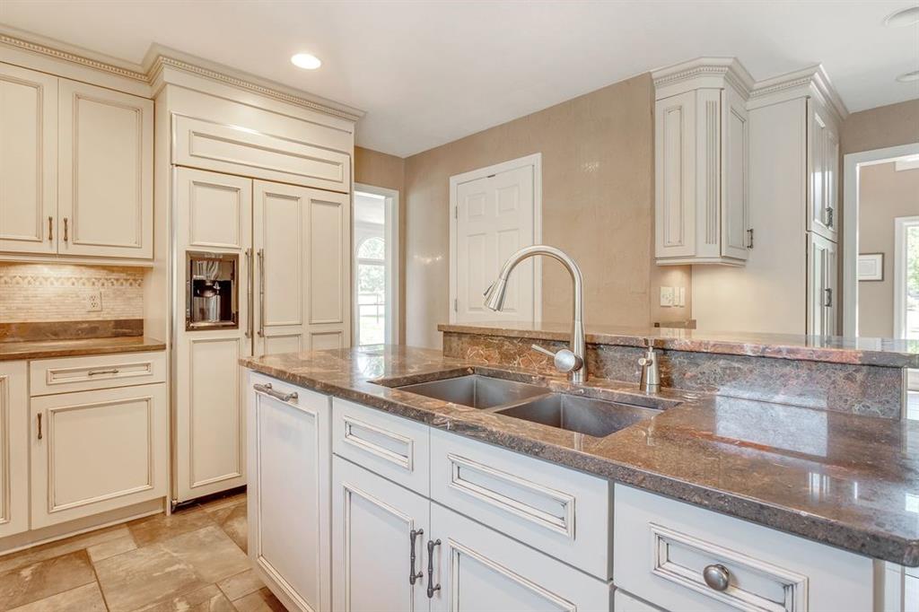 192 Pinkerton Road Wexford, PA 15090 - Photo 8 of 25 Gallery Image 8