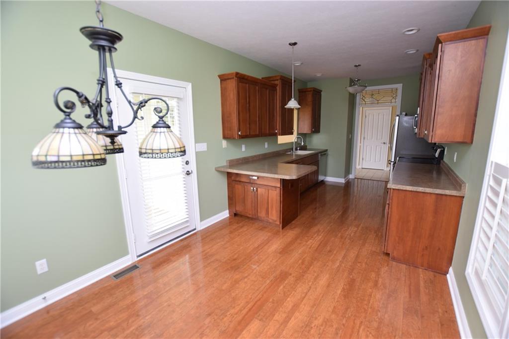 6921 Knollcrest Way Pendleton, IN 46064 - Photo 15 of 38