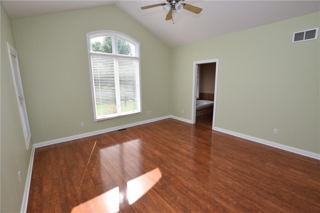 6921 Knollcrest Way Pendleton, IN 46064 - Photo 18 of 38