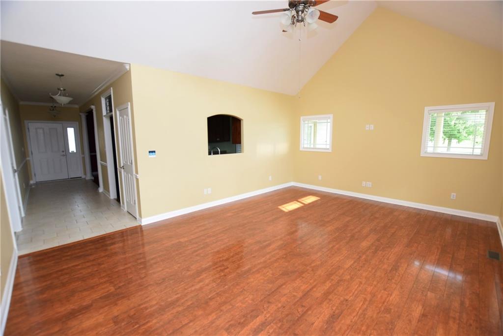 6921 Knollcrest Way Pendleton, IN 46064 - Photo 8 of 38