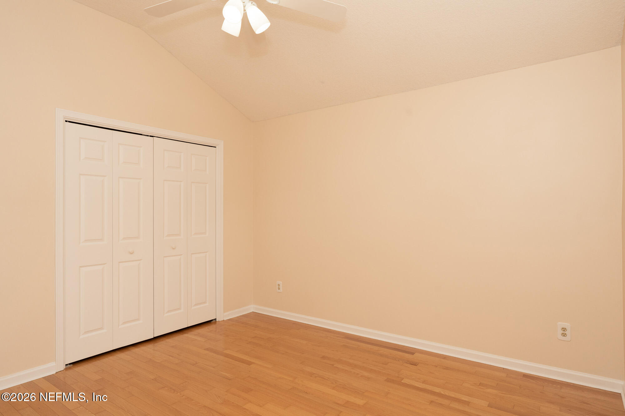 13177 Cricket Cove Road North Jacksonville, FL 32224 - Photo 28 of 39 a view of an empty room