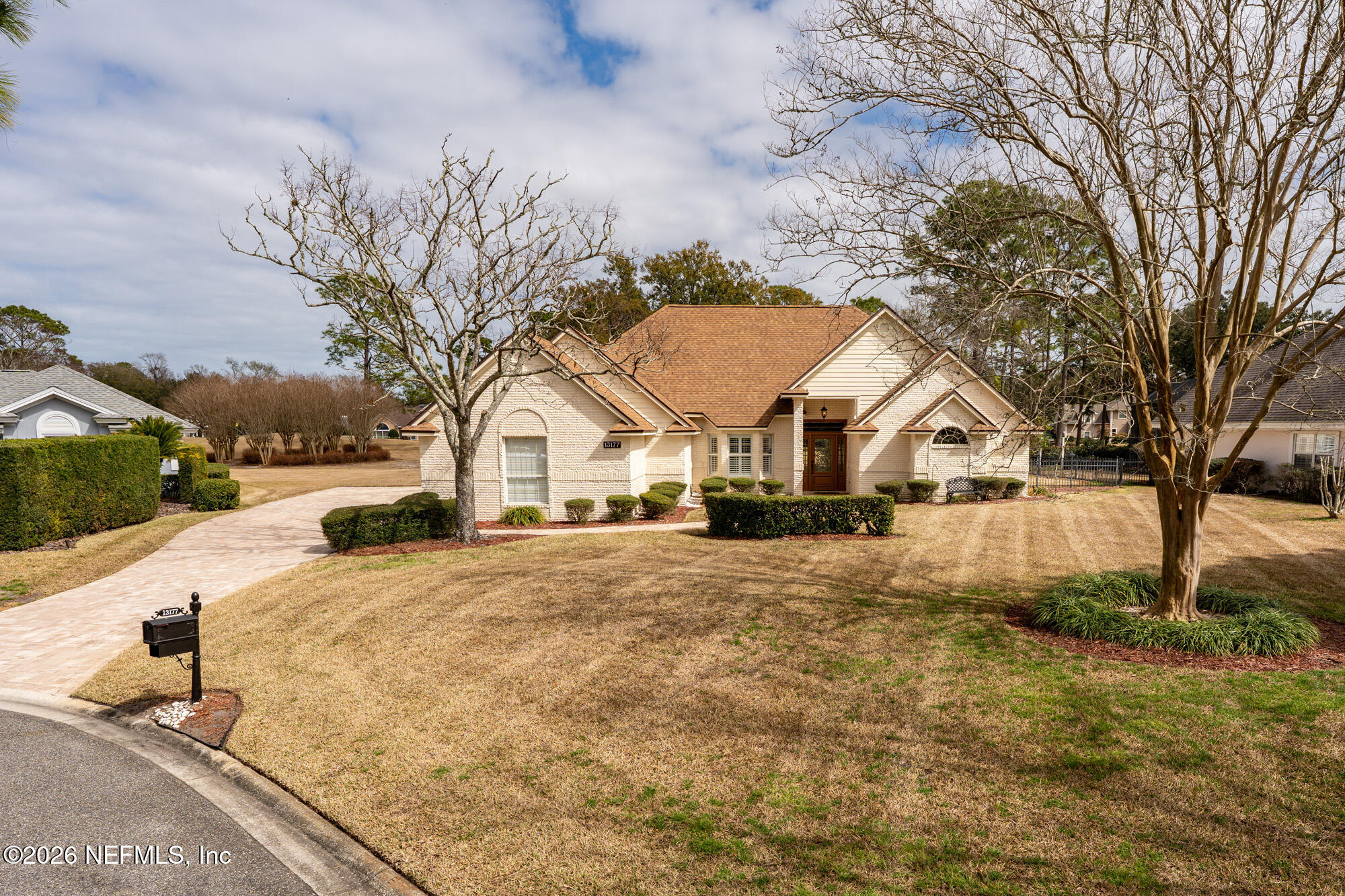 13177 Cricket Cove Road North Jacksonville, FL 32224 - Photo 3 of 39 a view of white house with a yard