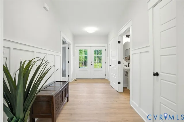 a view of a walk in closet