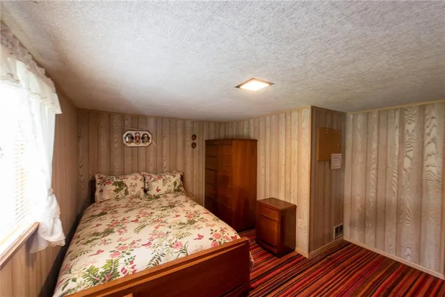 $96,900 | 419 Vandergrift Lane, East Vandergrift, PA 15629